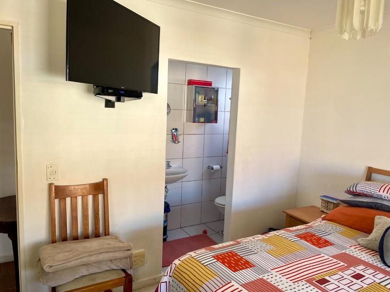 To Let 2 Bedroom Property for Rent in Costa Da Gama Western Cape